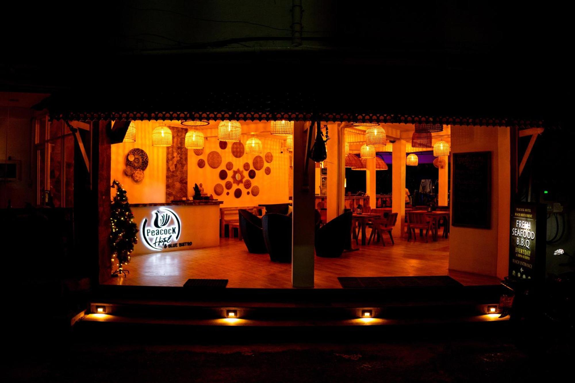 Peacock Beach Hotel Unawatuna Exterior photo